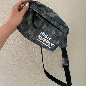 High Supply Camouflage Bag